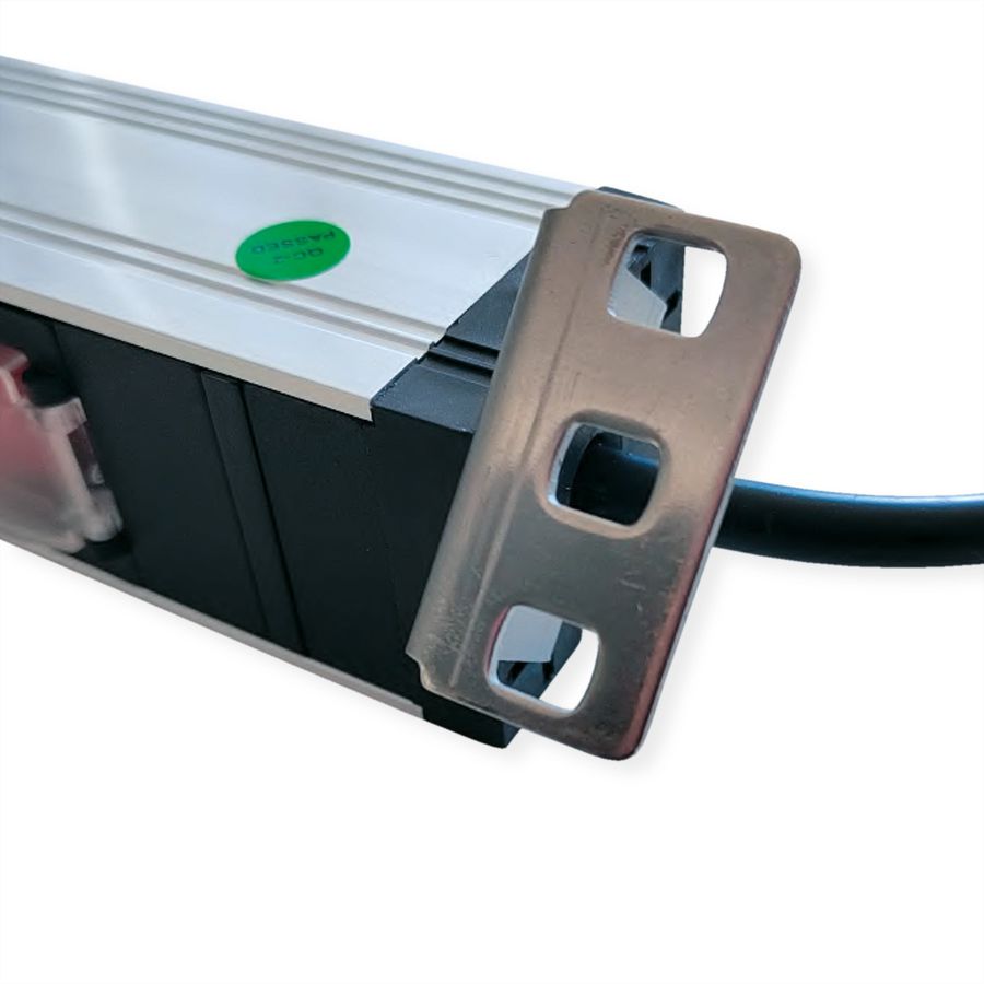 VALUE 19" PDU for Cabinets, 7x, 4000W, CEE 7/7 German Type Plug, 2.8 m