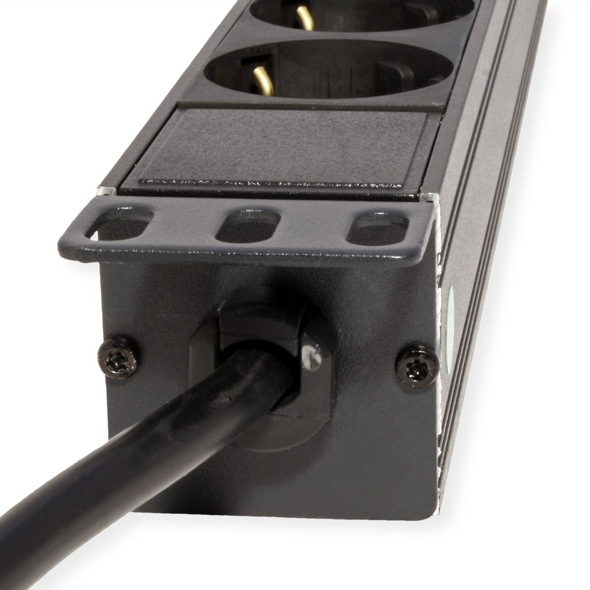 VALUE 19" PDU for Cabinets, 8x, 4000W, CEE 7/7 German Type Plug, 2.8 m