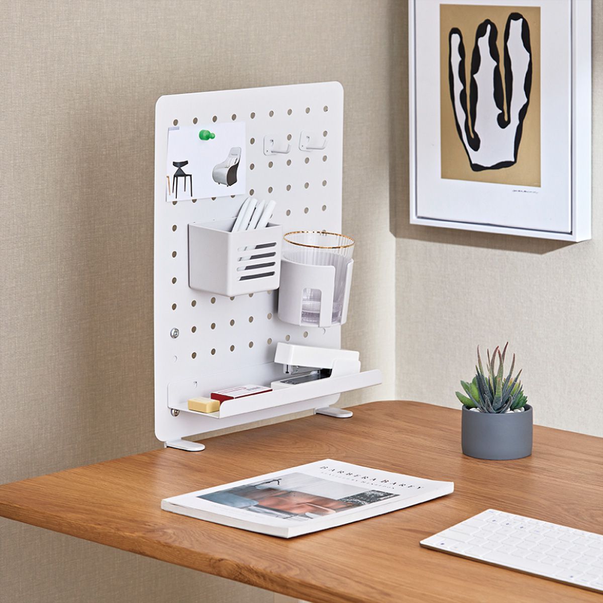 大人上品なおすすめコーデ VALUE Clamp Mount Pegboard, white - SECOMP International AG ギター