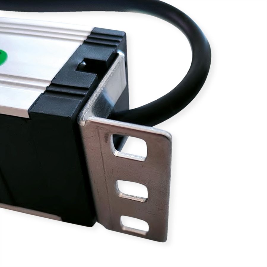 VALUE 19" PDU for Cabinets, 7x, 4000W, CEE 7/7 German Type Plug, 2.8 m